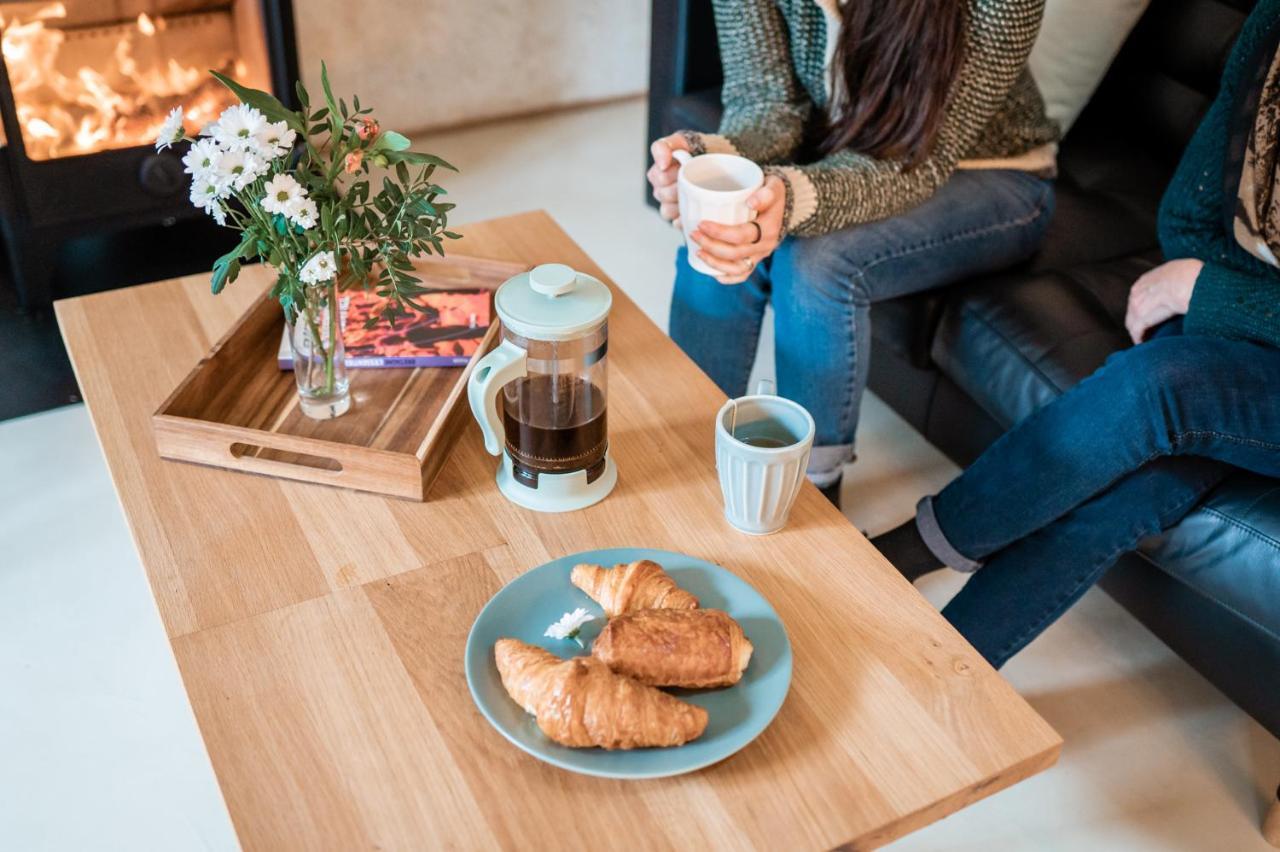 Cottage Breton - Gite De Charme En Centre Finistere Plonévez-du-Faou 외부 사진